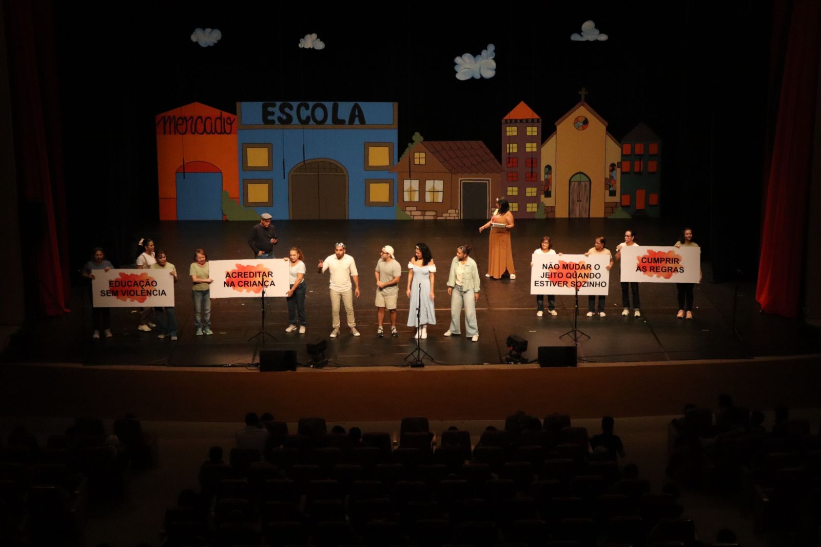 Musical do Maio Laranja leva alunos ao Palácio das Artes