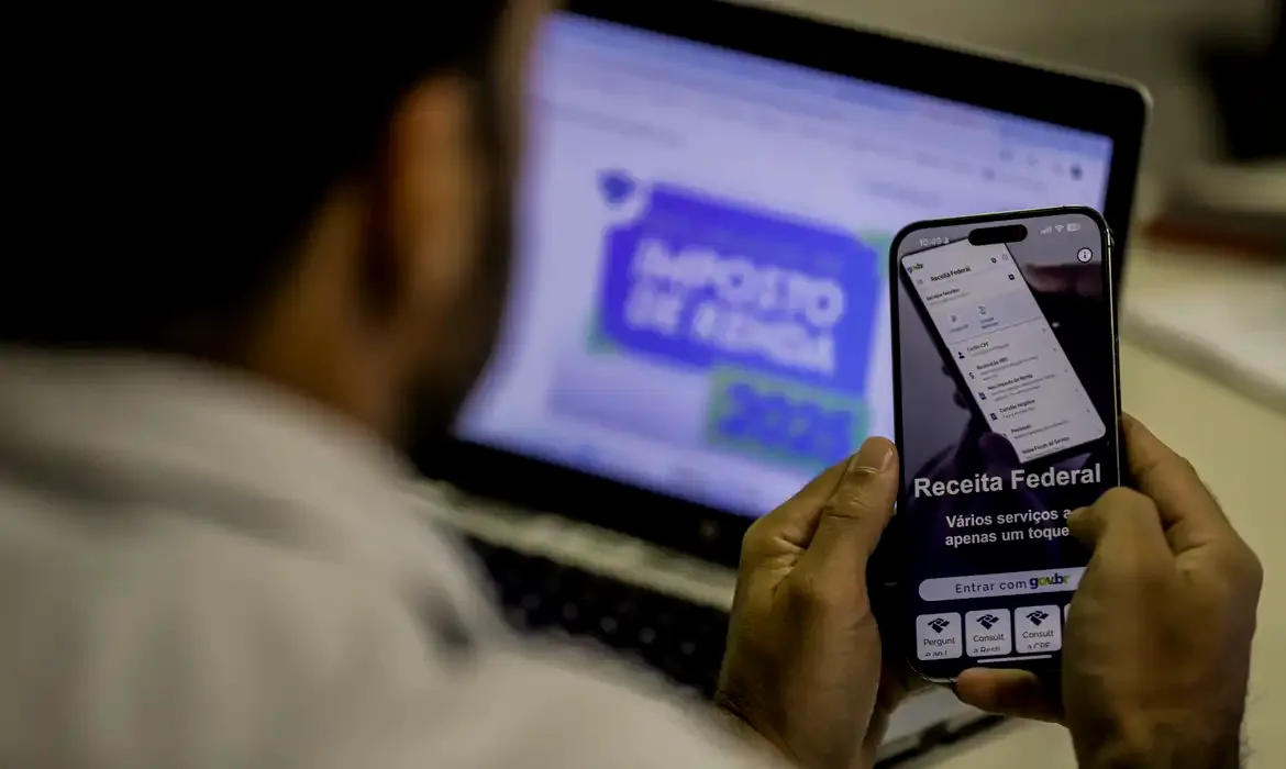 Imposto de Renda 2026: 8 passos para declarar e “furar a fila” da restituição